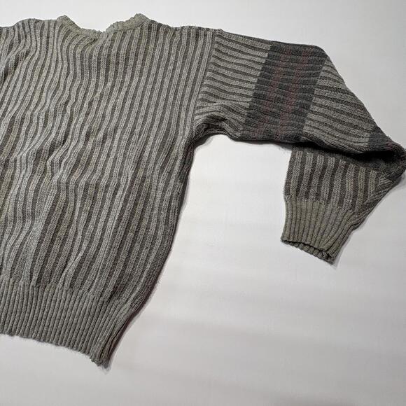 Michael Gerald Vintage Abstract Geometric Knit Sweater (Size M) - Picture 6 of 10